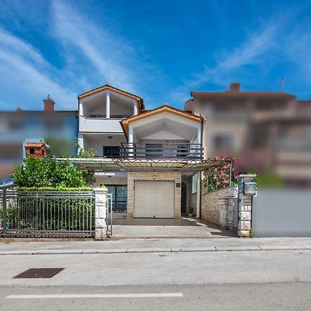 Apartment Blu Pula Exterior photo