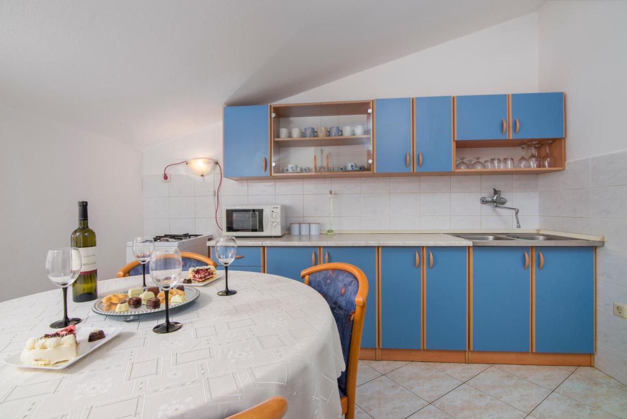 Apartment Blu Pula Exterior photo